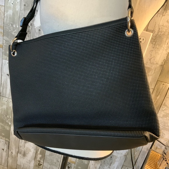 Urbanoxide ladies computer bag. Like new condition. - Picture 4 of 7